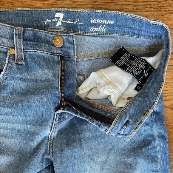 7 For All Mankind Roxanne Ankle Raw Hem Women's Blue Jeans - Picture 2 of 8